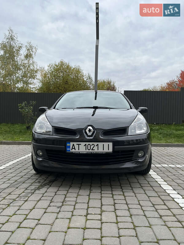 Хэтчбек Renault Clio 2007 в Ивано-Франковске фото 63 Хэтчбек Renault Clio 2007 в Ивано-Франковске