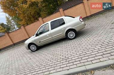 Седан Renault Clio 2007 в Красилове