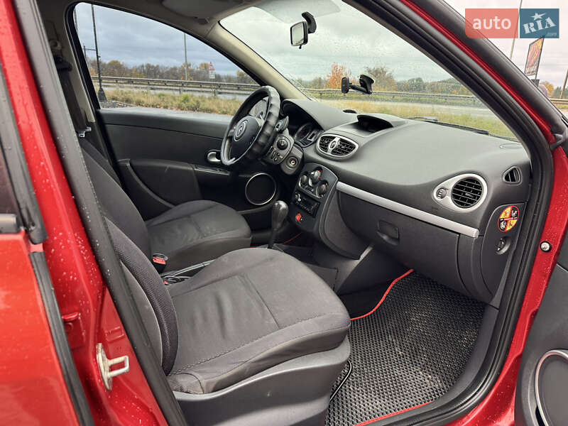 Хэтчбек Renault Clio 2007 в Виннице