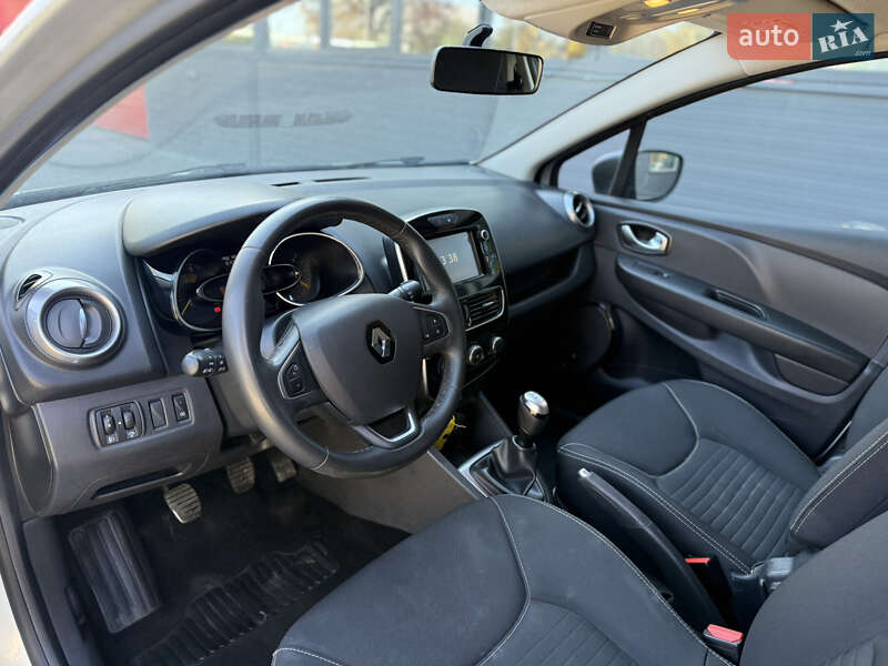Універсал Renault Clio 2018 в Чернівцях фото 12 Універсал Renault Clio 2018 в Чернівцях