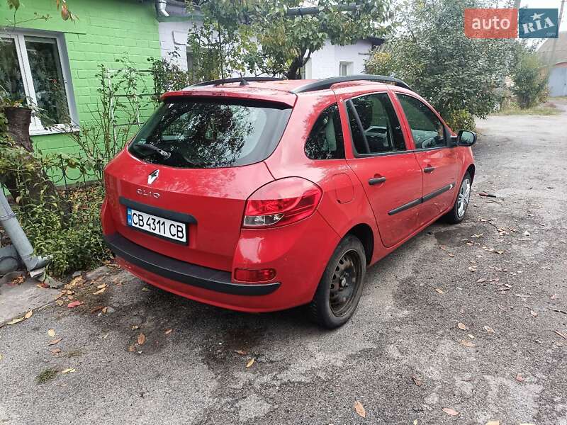 Універсал Renault Clio 2010 в Чернігові