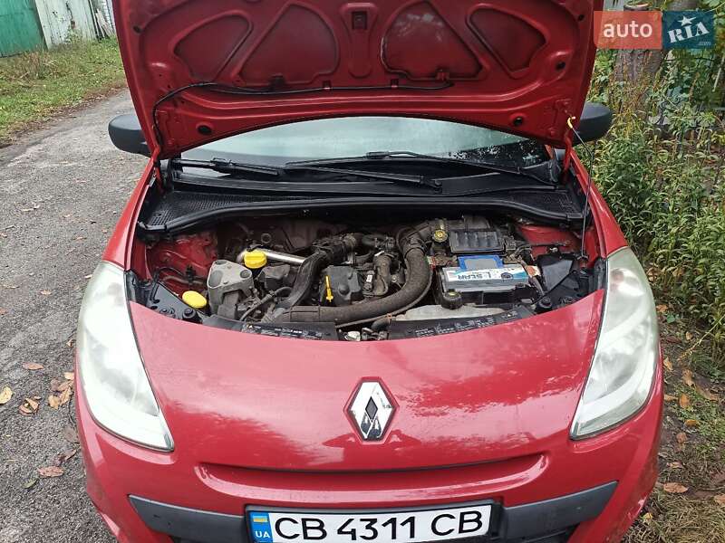 Універсал Renault Clio 2010 в Чернігові