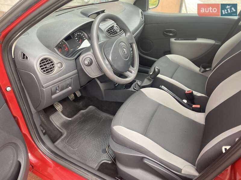 Универсал Renault Clio 2009 в Радивилове фото 15 Универсал Renault Clio 2009 в Радивилове