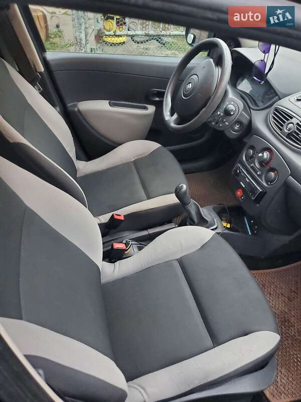 Универсал Renault Clio 2009 в Корце фото 4 Универсал Renault Clio 2009 в Корце