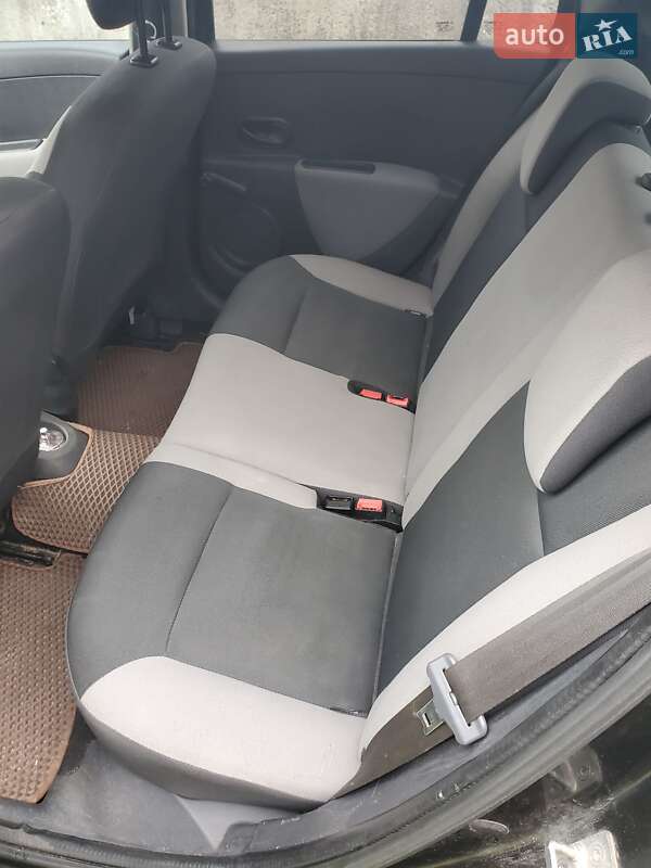 Универсал Renault Clio 2009 в Корце фото 6 Универсал Renault Clio 2009 в Корце