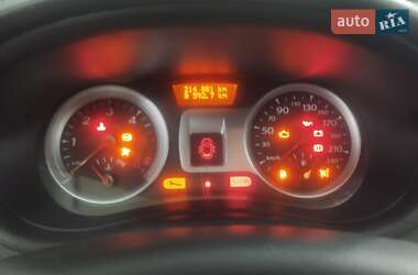 Хэтчбек Renault Clio 2012 в 