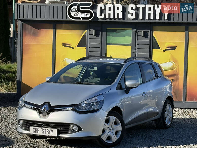 Універсал Renault Clio 2016 в  фото Універсал Renault Clio 2016 в