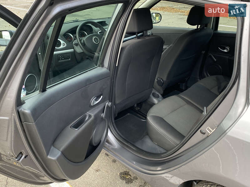 Універсал Renault Clio 2009 в Києві фото 11 Універсал Renault Clio 2009 в Києві