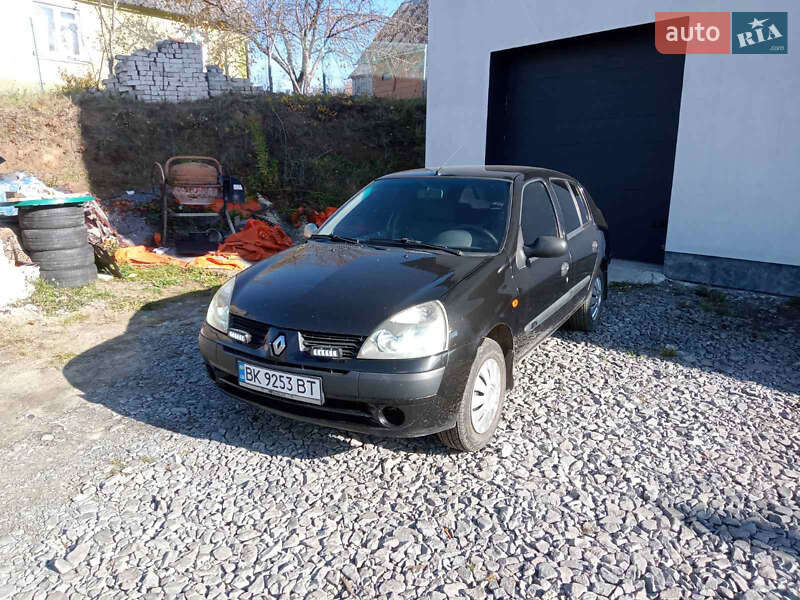 Седан Renault Clio 2005 в Рівному фото Седан Renault Clio 2005 в Рівному