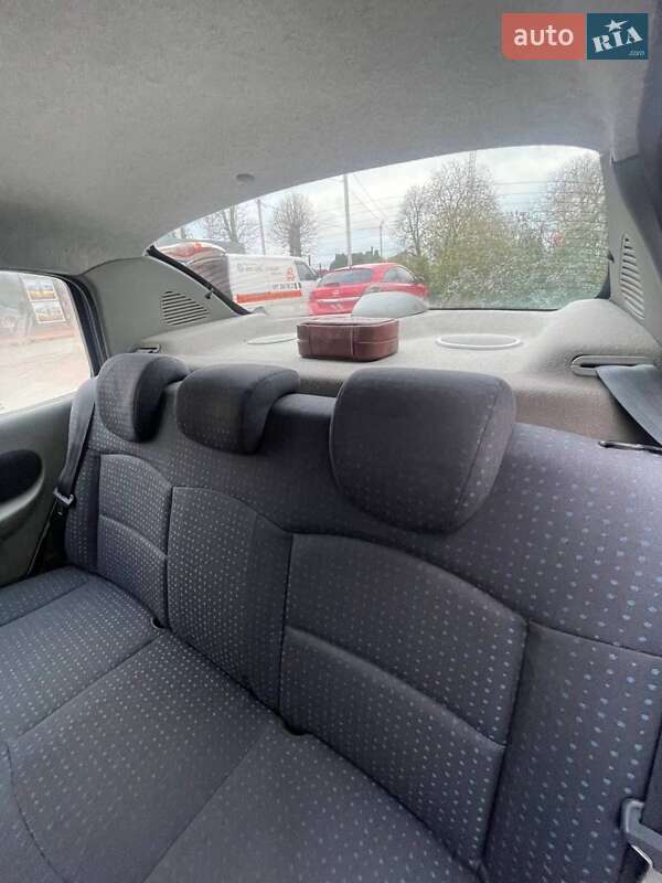 Седан Renault Clio 2005 в Виннице фото 6 Седан Renault Clio 2005 в Виннице