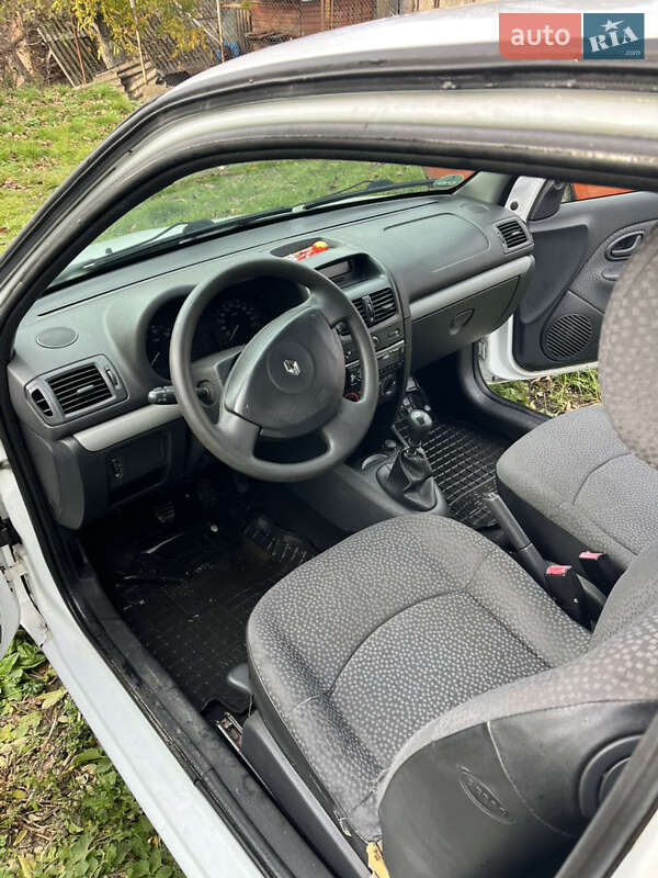 Хетчбек Renault Clio 2007 в Тернополі