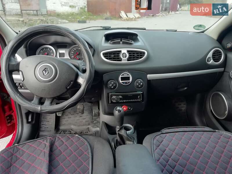 Универсал Renault Clio 2008 в Жмеринке фото 30 Универсал Renault Clio 2008 в Жмеринке