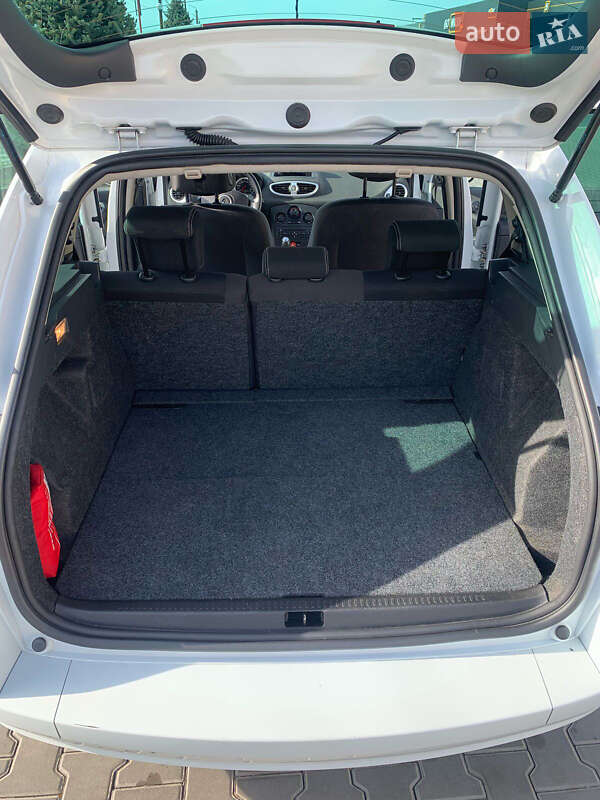 Универсал Renault Clio 2009 в Виннице фото 17 Универсал Renault Clio 2009 в Виннице