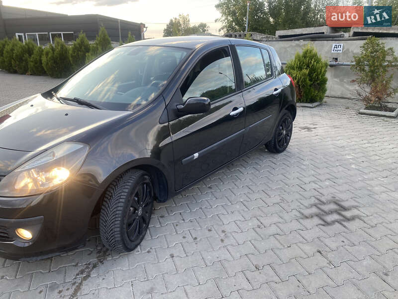 Хетчбек Renault Clio 2008 в Коломиї
