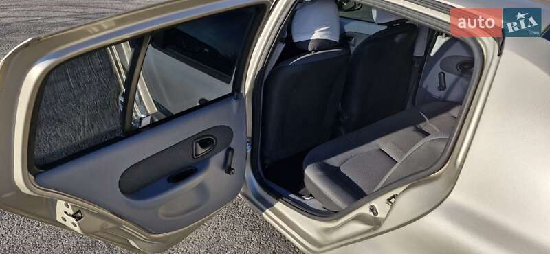 Седан Renault Clio 2007 в Вінниці