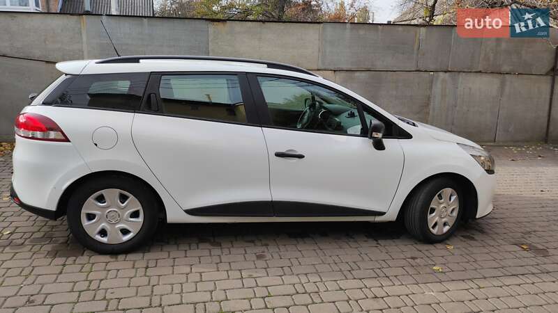 Универсал Renault Clio 2015 в Киеве фото 17 Универсал Renault Clio 2015 в Киеве
