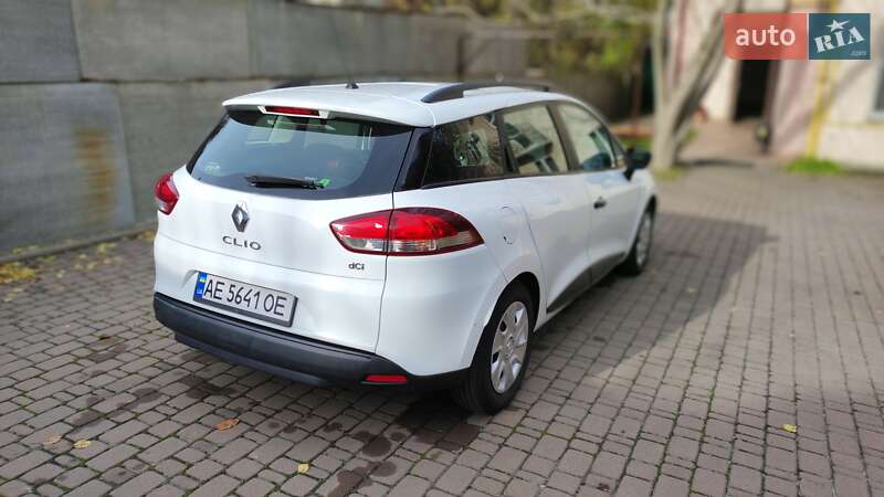 Универсал Renault Clio 2015 в Киеве фото 24 Универсал Renault Clio 2015 в Киеве