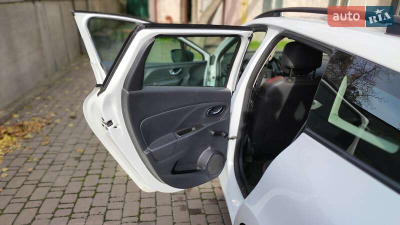 Универсал Renault Clio 2015 в Киеве фото 39 Универсал Renault Clio 2015 в Киеве