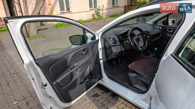 Универсал Renault Clio 2015 в Киеве фото 43 Универсал Renault Clio 2015 в Киеве