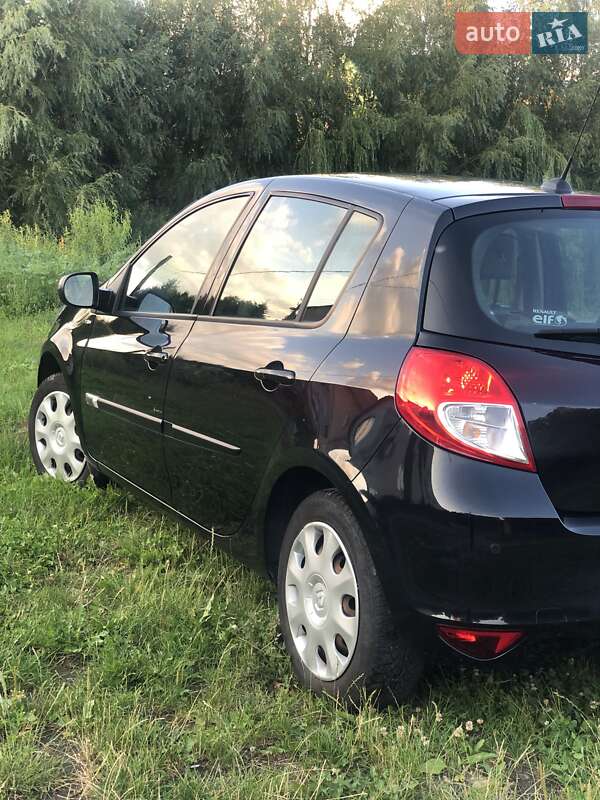 Хетчбек Renault Clio 2012 в Луцьку фото 9 Хетчбек Renault Clio 2012 в Луцьку
