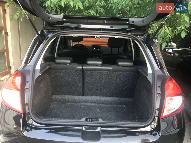 Хетчбек Renault Clio 2012 в Луцьку фото 21 Хетчбек Renault Clio 2012 в Луцьку