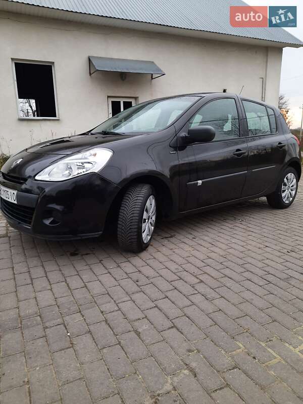 Хэтчбек Renault Clio 2011 в Львове фото 5 Хэтчбек Renault Clio 2011 в Львове