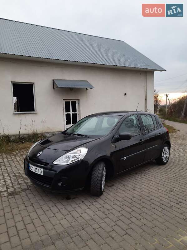 Хэтчбек Renault Clio 2011 в Львове фото 10 Хэтчбек Renault Clio 2011 в Львове