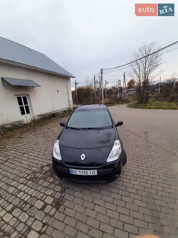 Хэтчбек Renault Clio 2011 в Львове фото 13 Хэтчбек Renault Clio 2011 в Львове