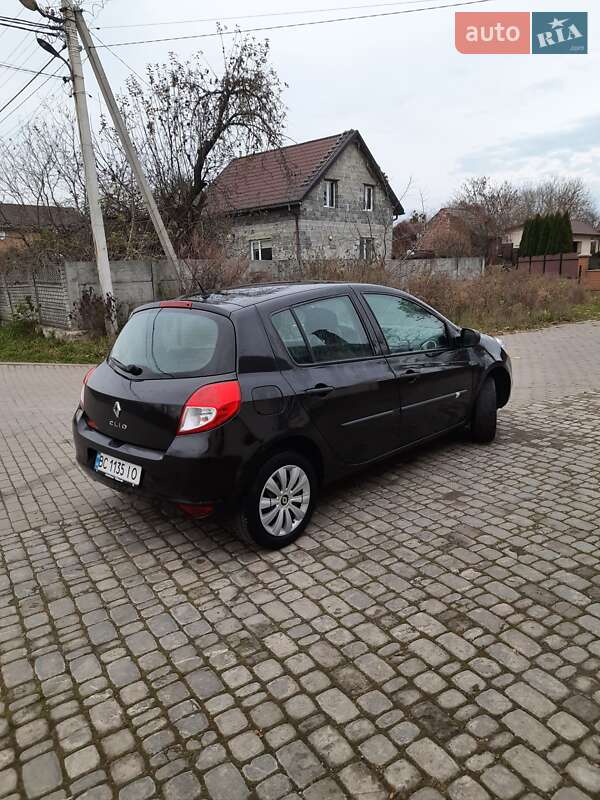 Хэтчбек Renault Clio 2011 в Львове фото 21 Хэтчбек Renault Clio 2011 в Львове