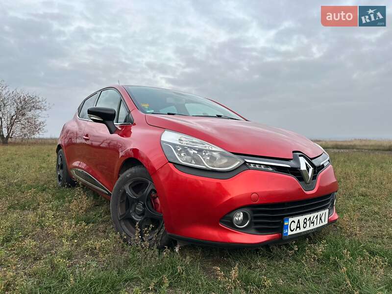 Хетчбек Renault Clio 2014 в Смілі