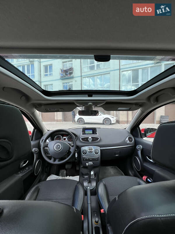 Універсал Renault Clio 2009 в Івано-Франківську фото 40 Універсал Renault Clio 2009 в Івано-Франківську