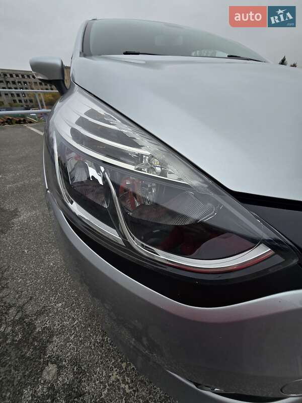 Универсал Renault Clio 2013 в Киеве фото 32 Универсал Renault Clio 2013 в Киеве