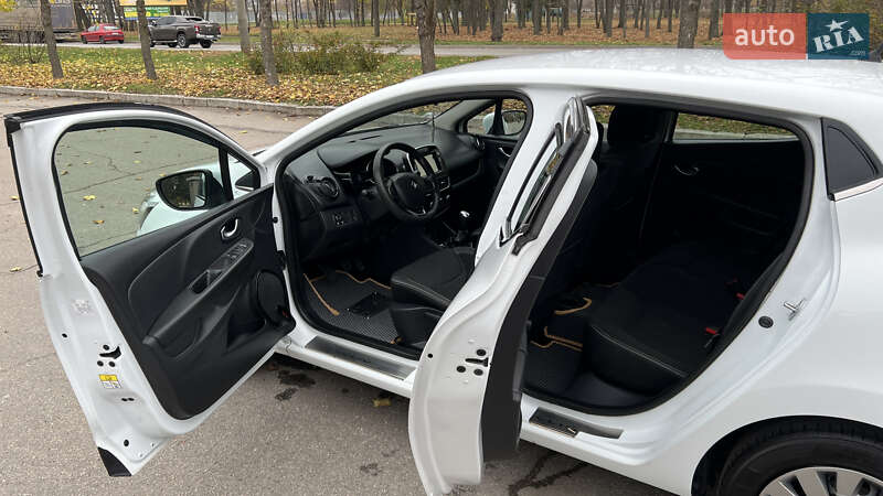 Хетчбек Renault Clio 2019 в Умані