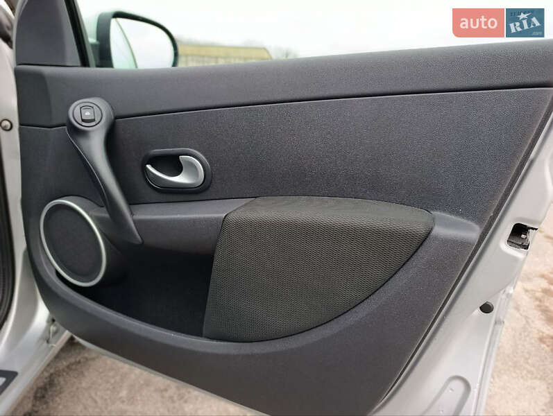 Універсал Renault Clio 2009 в Вінниці