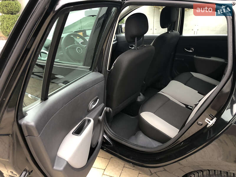 Універсал Renault Clio 2012 в Радивиліві фото 28 Універсал Renault Clio 2012 в Радивиліві