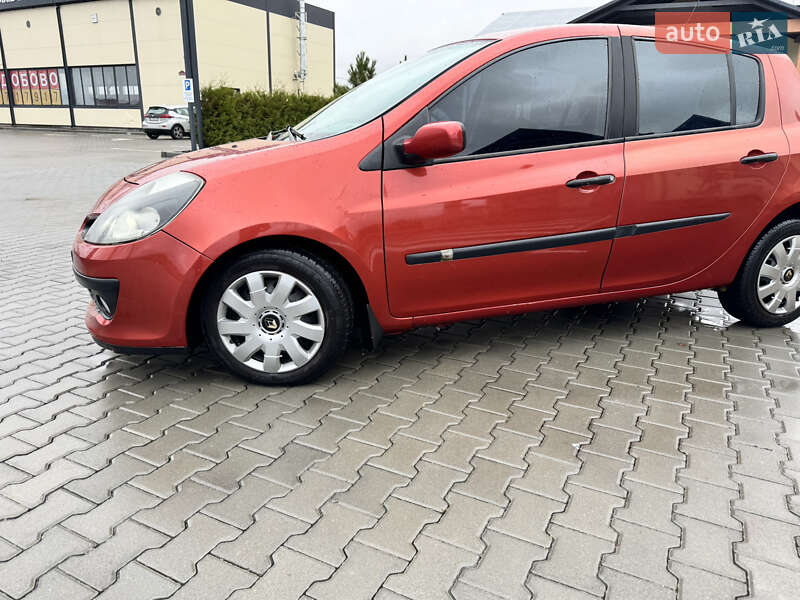 Хетчбек Renault Clio 2007 в Вінниці фото 3 Хетчбек Renault Clio 2007 в Вінниці