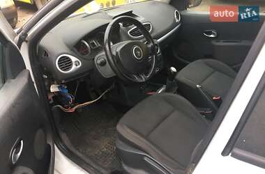 Универсал Renault Clio 2011 в Ровно