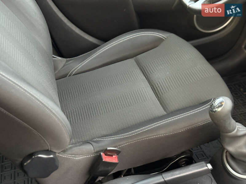 Універсал Renault Clio 2010 в Рівному фото 7 Універсал Renault Clio 2010 в Рівному