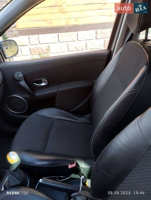 Універсал Renault Clio 2009 в Познані