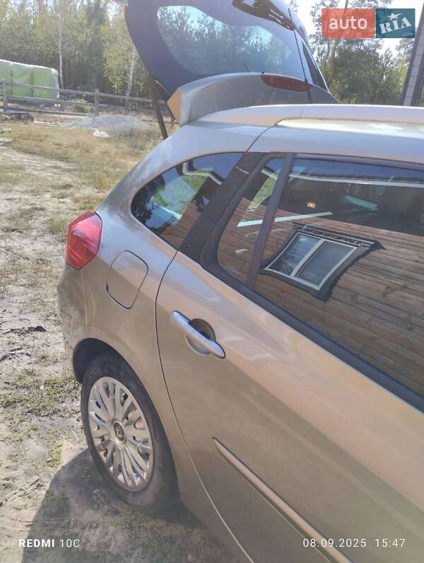 Універсал Renault Clio 2009 в Познані