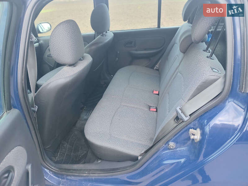 Хетчбек Renault Clio 2008 в Хмельницькому фото 16 Хетчбек Renault Clio 2008 в Хмельницькому