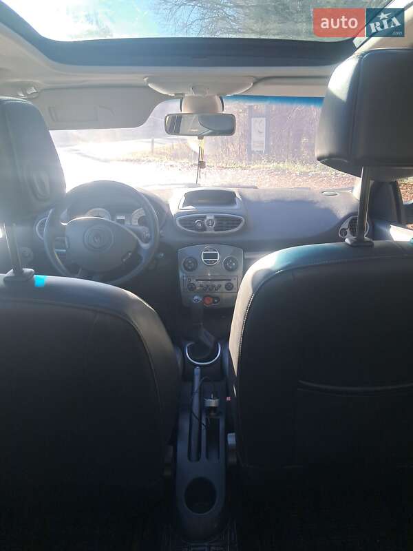 Хэтчбек Renault Clio 2007 в Богородчанах