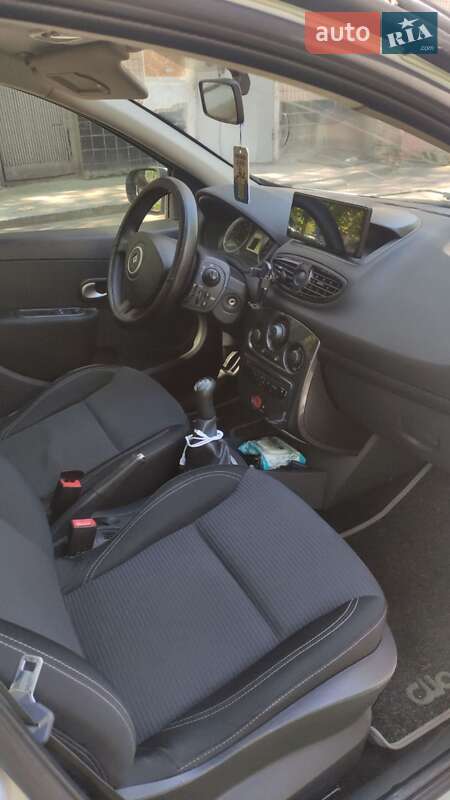 Універсал Renault Clio 2012 в Хмельницькому фото 10 Універсал Renault Clio 2012 в Хмельницькому