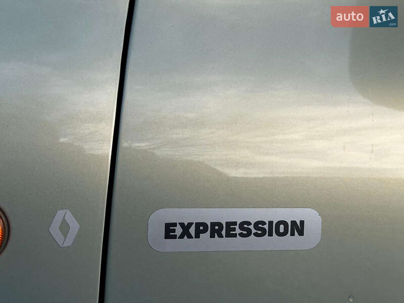 Хетчбек Renault Clio 2003 в Сумах