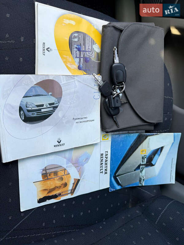 Хетчбек Renault Clio 2003 в Сумах