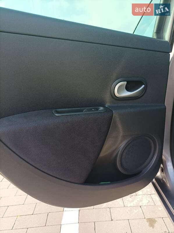 Універсал Renault Clio 2009 в Білій Церкві фото 15 Універсал Renault Clio 2009 в Білій Церкві