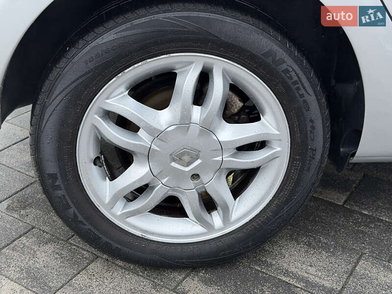 Універсал Renault Clio 2007 в Луцьку фото 24 Універсал Renault Clio 2007 в Луцьку