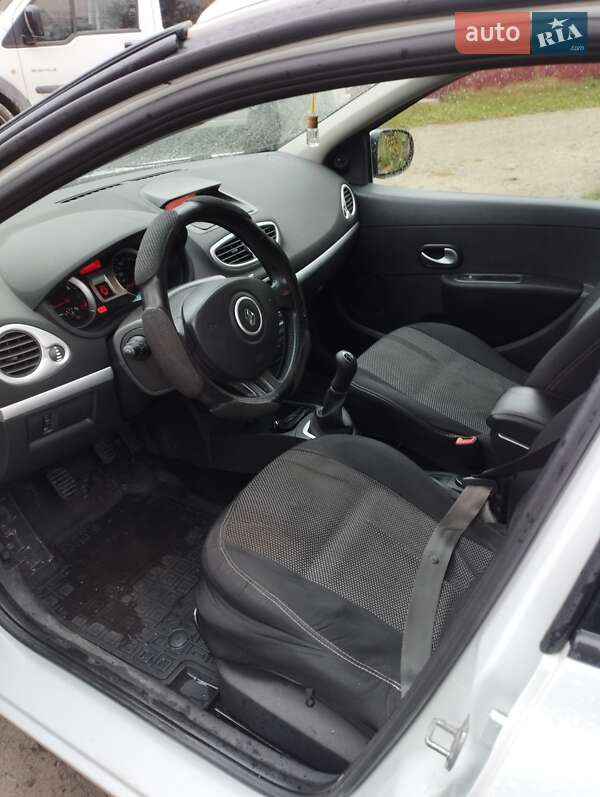 Универсал Renault Clio 2012 в Броварах