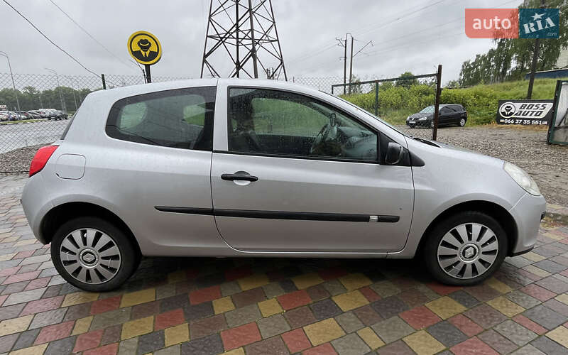 Хетчбек Renault Clio 2007 в Стрию фото 8 Хетчбек Renault Clio 2007 в Стрию