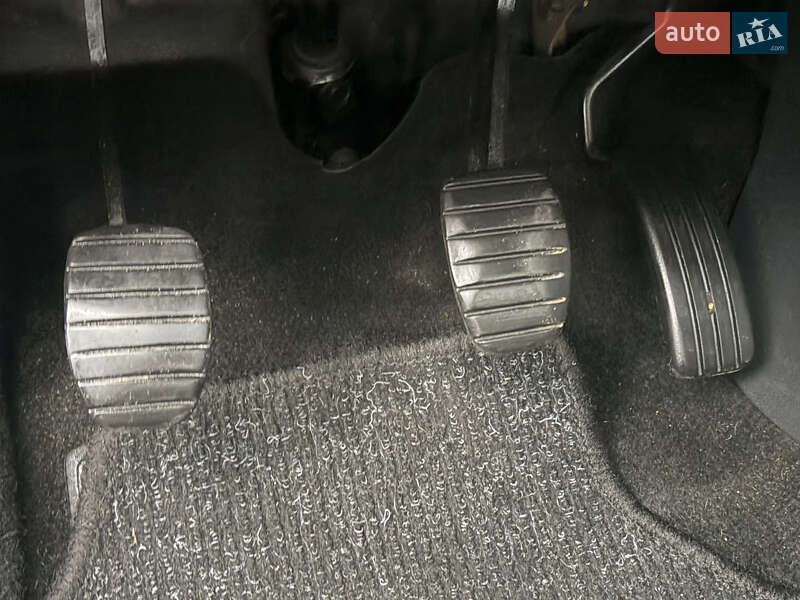 Універсал Renault Clio 2008 в Вінниці фото 34 Універсал Renault Clio 2008 в Вінниці